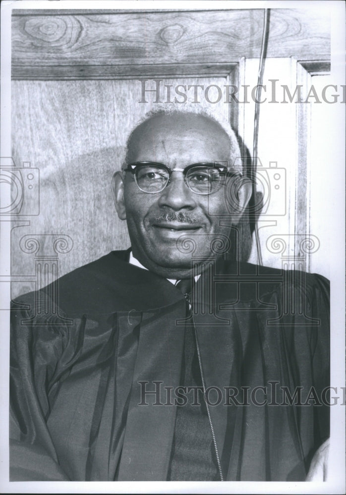 1968 Judge Elvin L. Davenport - Historic Images