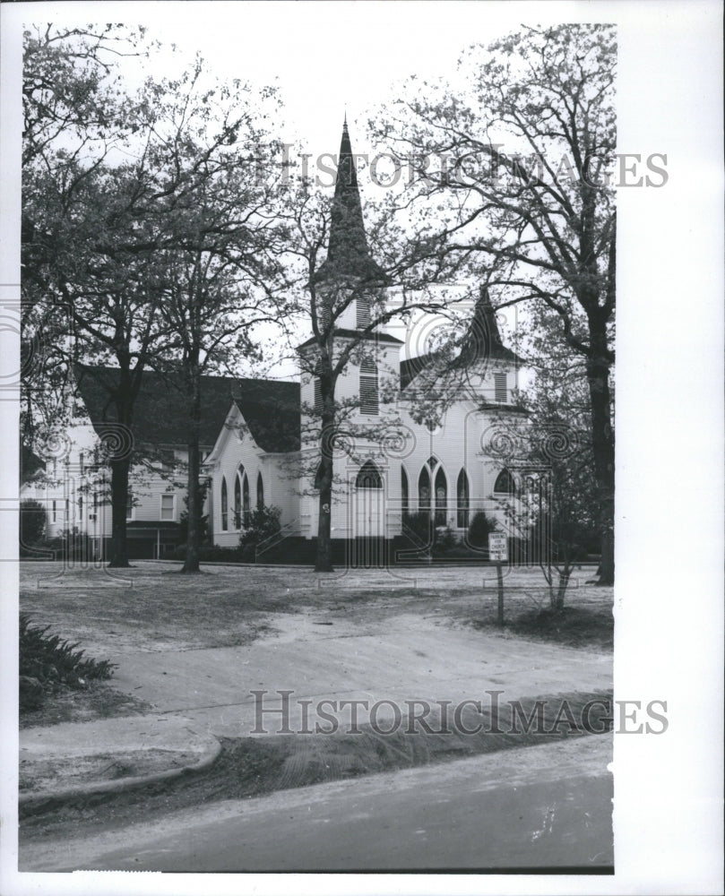 1977 Plains Georgia Baptist Church Exterior - Historic Images