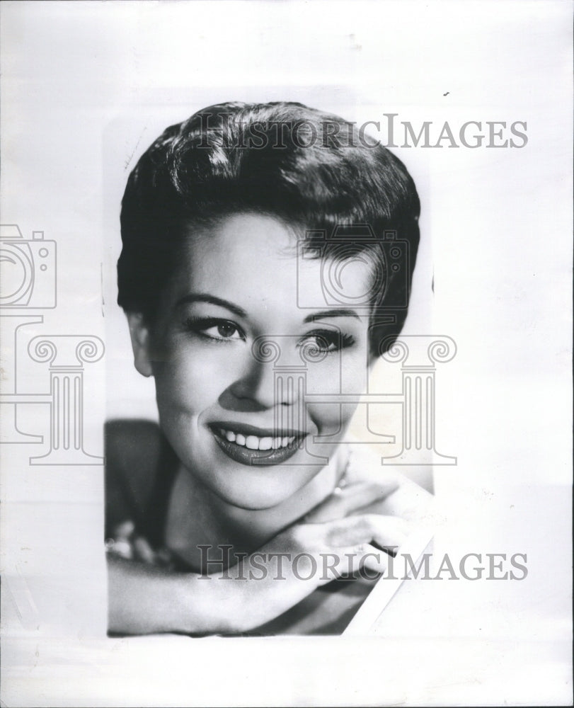 1958 Singer - Historic Images