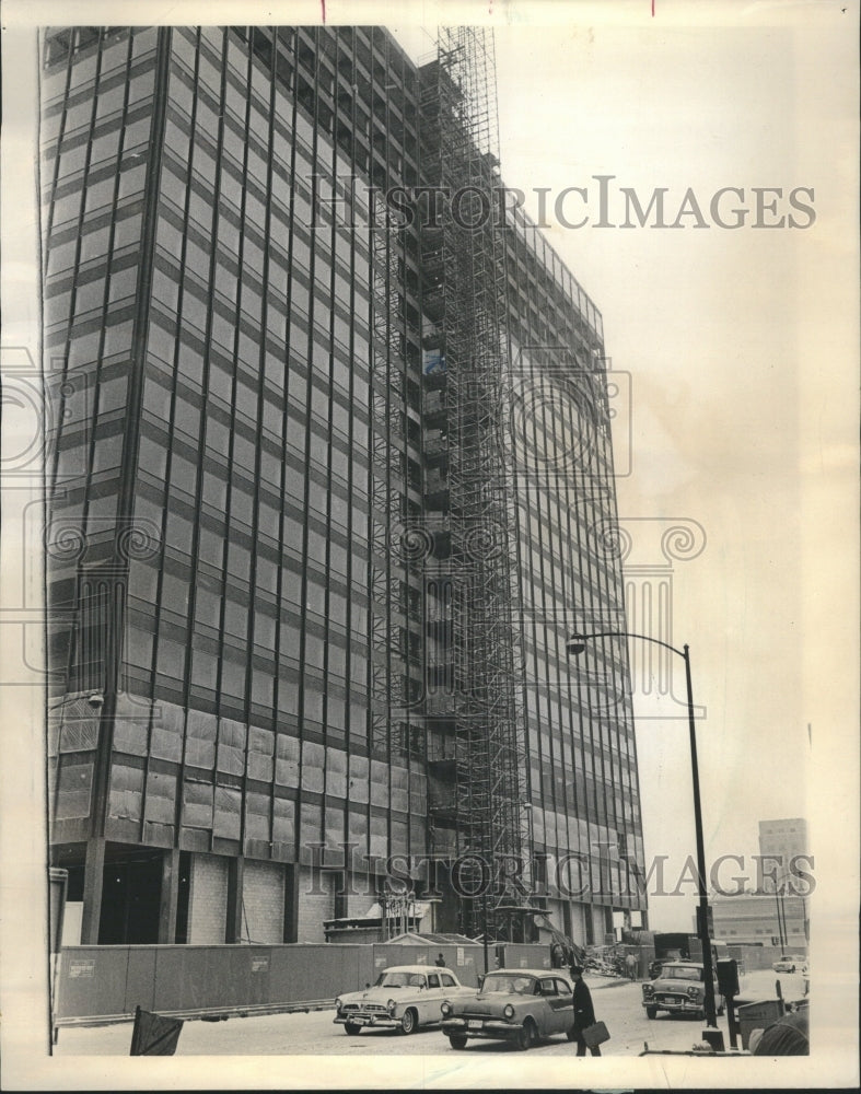 1965 Tishman Gateway Building  - Historic Images