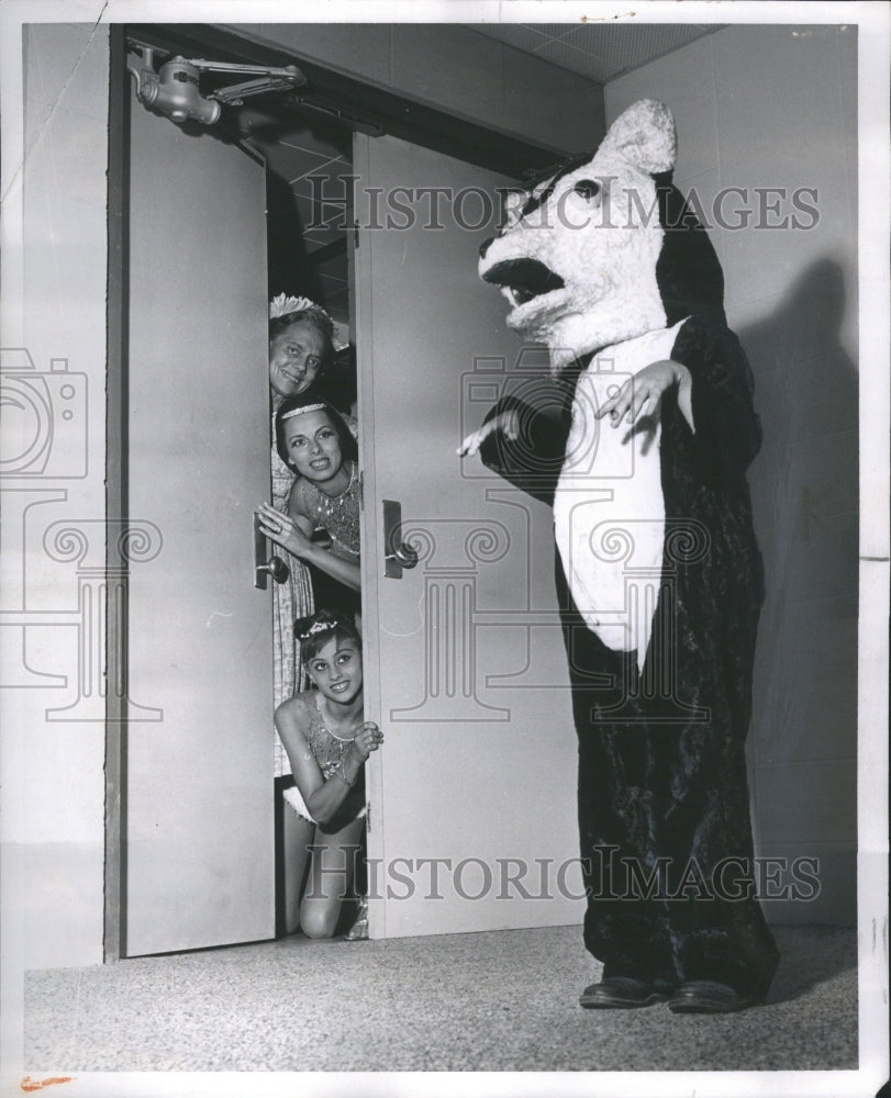 1961 Chicago International Trade Fair - Historic Images