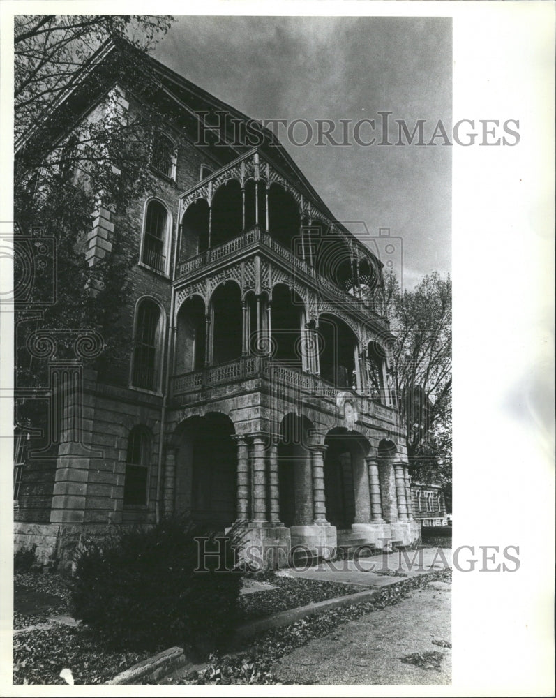 1981 Oldest Building Once held 1000 patient - Historic Images