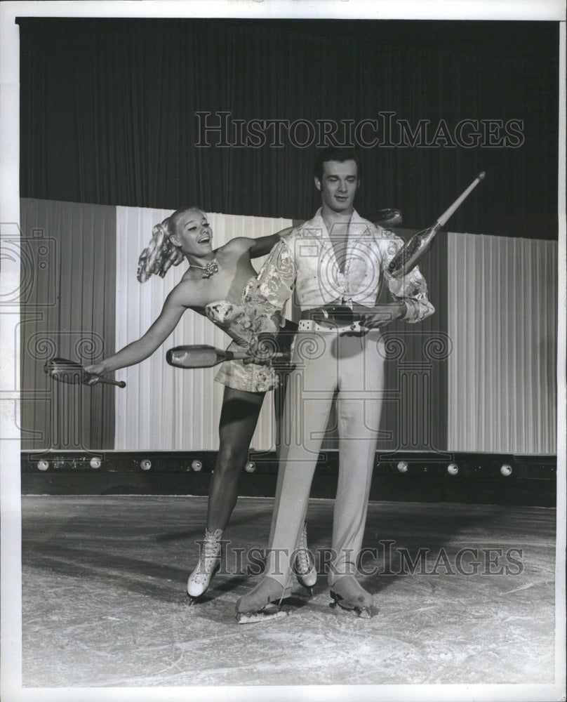 1970 Moscow Circus On Ice U.S. Tour - Historic Images