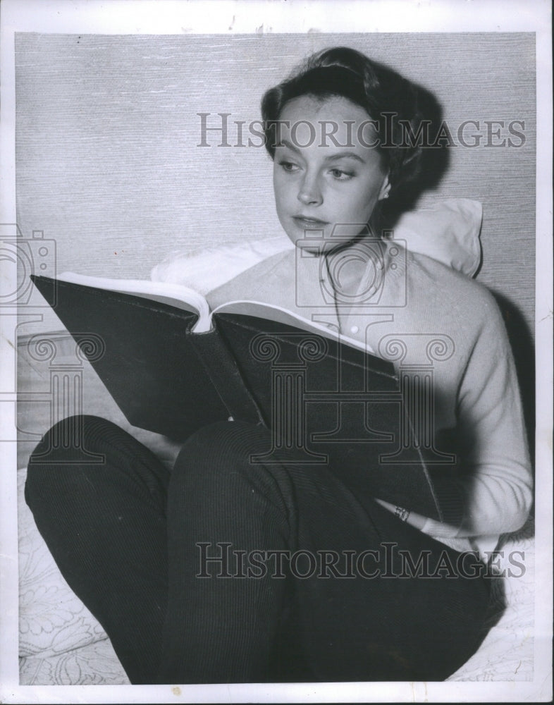 1955 Press Photo Beauty Brainwork Oria Show Eddie Duch - Historic Images