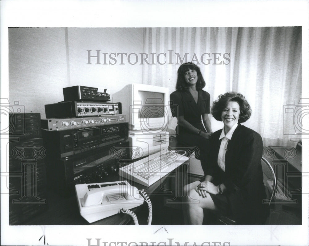 1990 Lorraine Golden Music Technologist - Historic Images