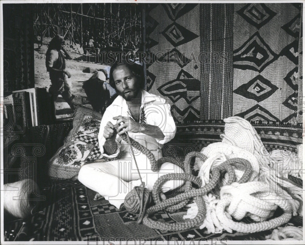 1973 Ron Goodman Crochcting Link Harper  - Historic Images