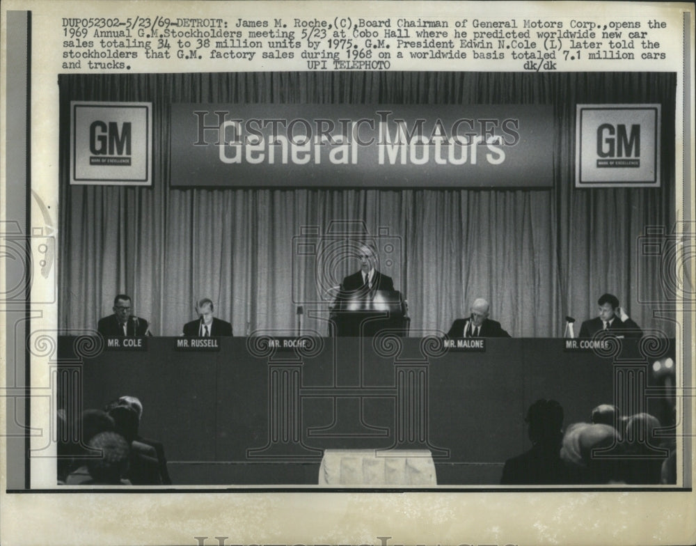 1969 Jamea M Rochel G M stockholders Meetin - Historic Images