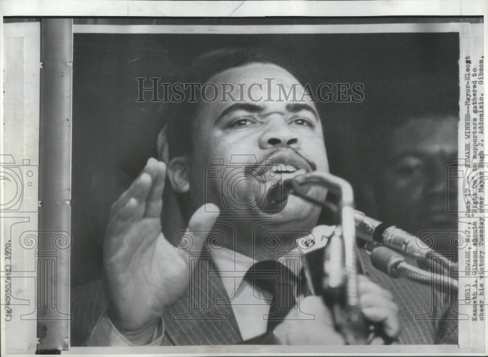1970 Kenneth Allen Gibson Mayor Hugh - Historic Images