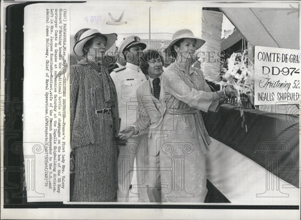 1976 Mrs Valery Giscard d US Navy EstaingBr - Historic Images