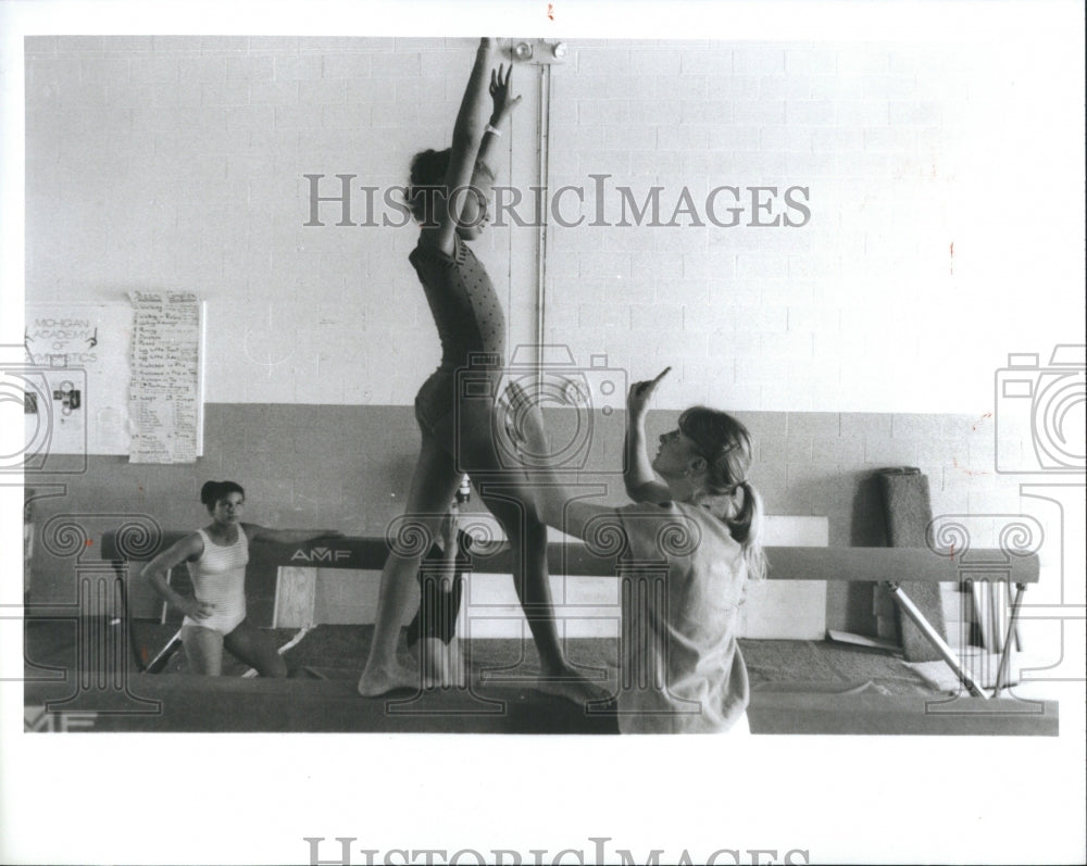 1987 Donna Girolamo Gymnastics Coach Gloria - Historic Images