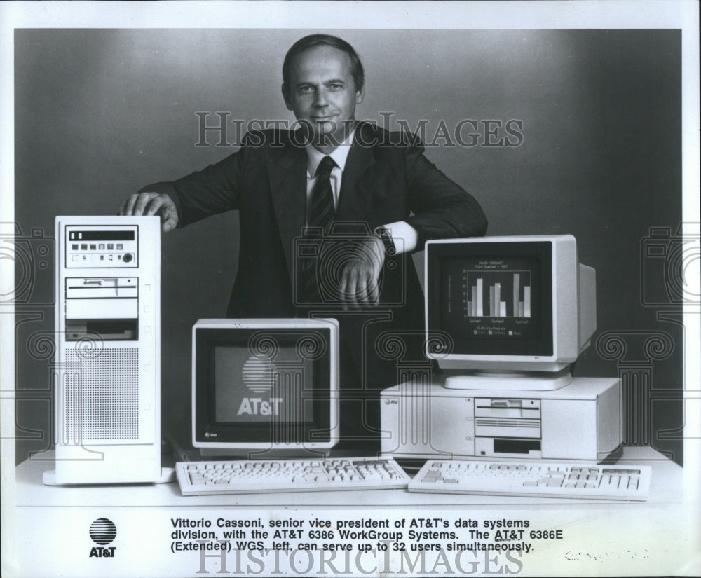 1987 Vittorio Cassoni, Senior VP of AT&amp;T - Historic Images