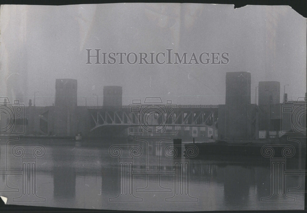 1961 Weather Fog Chicago Prudential - Historic Images