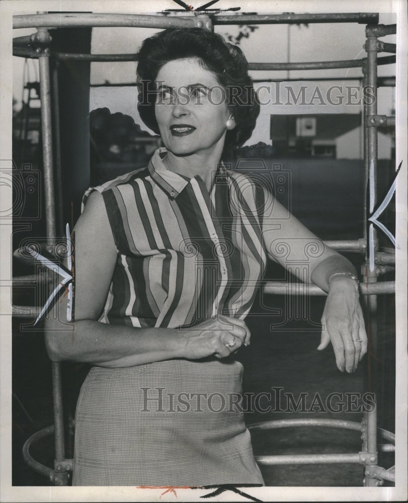 1957 Elsie Friedrich Detroit Socialite - Historic Images