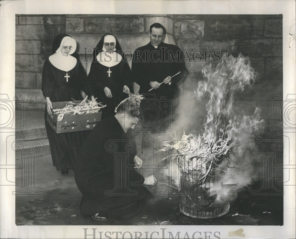 1953 Ash Wednesday Rev George Hapia Burns  - Historic Images