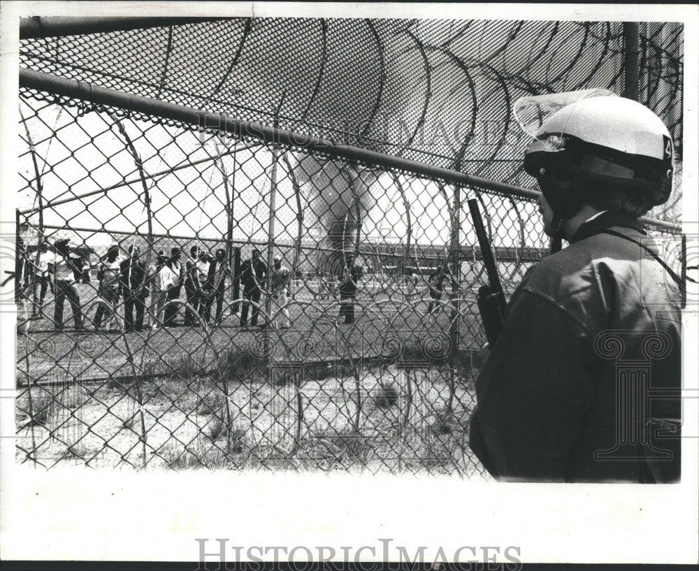 1981 Jackson Riot Prisons Michigan Police - Historic Images