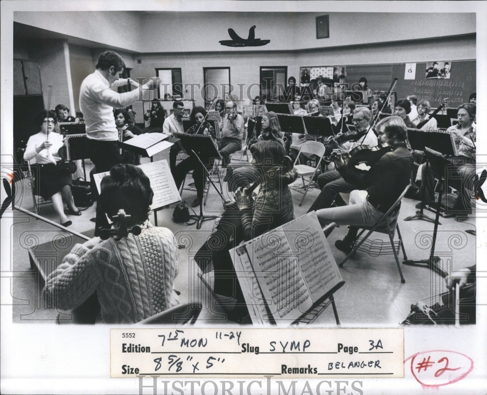 1975 Symphony Rochestra Music Show David - Historic Images