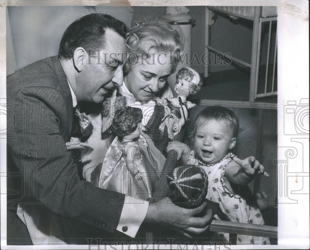 1962 Mrs Frank J Brady Dawn Hospital - Historic Images