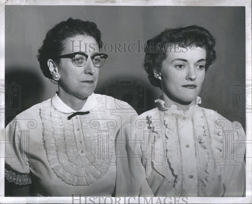 1957 Mrs Julius weaver Sally Weaver TV - Historic Images