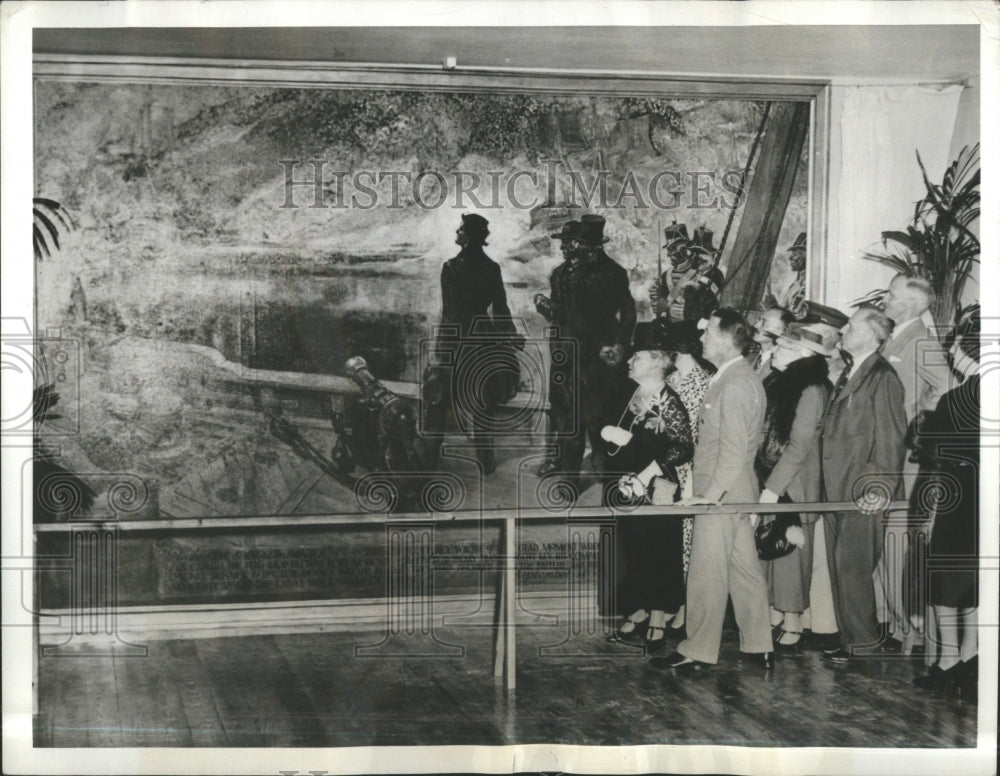 1939 Mural - Historic Images