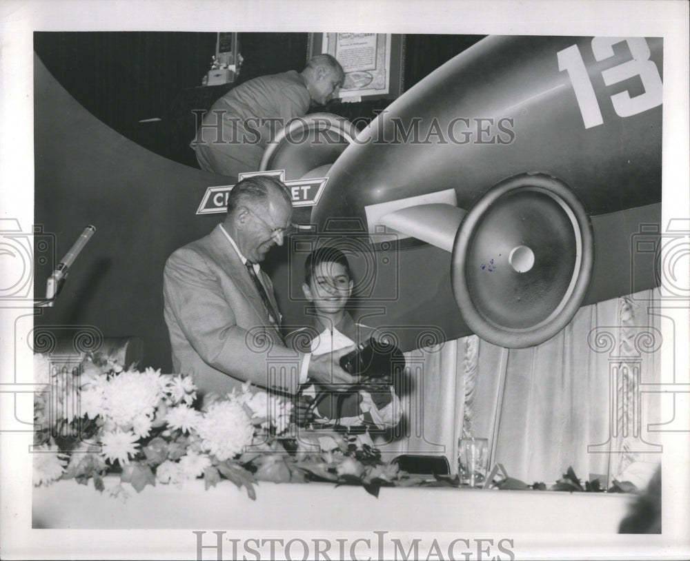 1950 John Valenti Soap Box Derby Winner - Historic Images