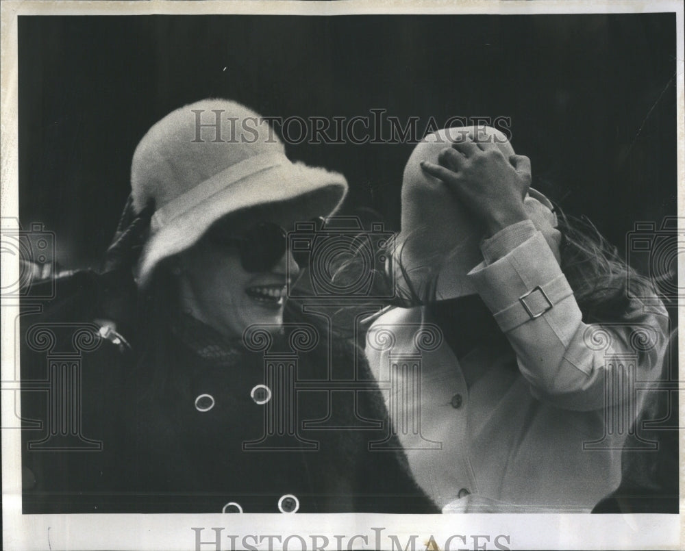 1974 Rainy Easter Sunday Hat Coat Weather - Historic Images