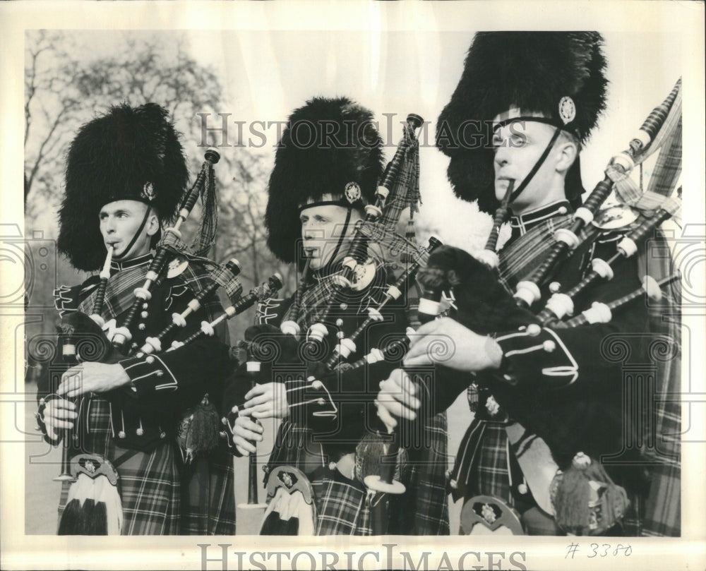 1965 Royal Marines Tattoo Bagpipers - Historic Images