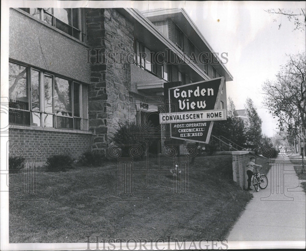 1967 Signe North Ridge Garden Convalesant - Historic Images