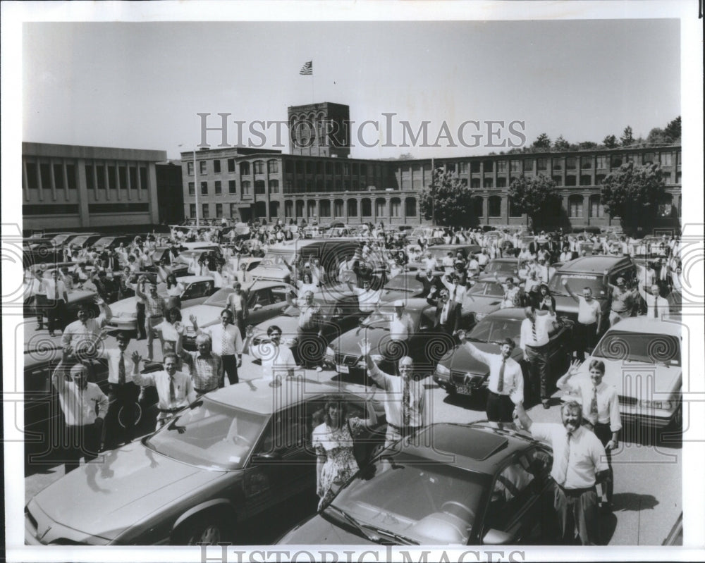 1992 Torrington Company Employees Cars - Historic Images