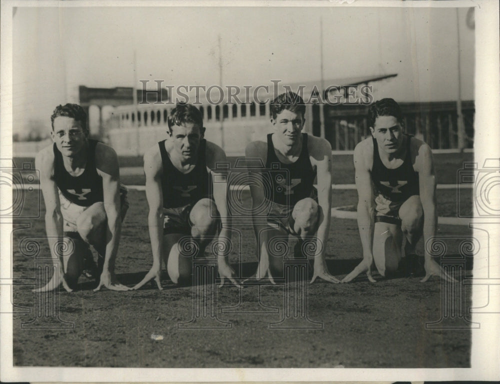 1930 Yales Mile Team Running College Champi - Historic Images
