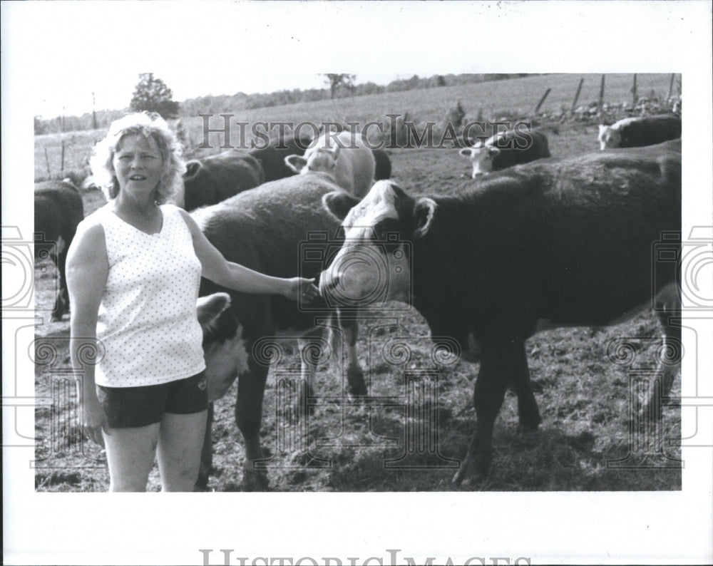 1993 Shirley Younggren Hutula Bob Cattle MI - Historic Images