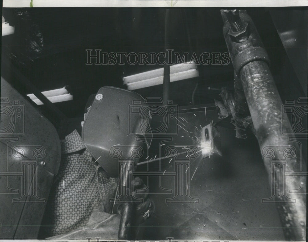 1975 Students Dawson Skill Center Jobs - Historic Images