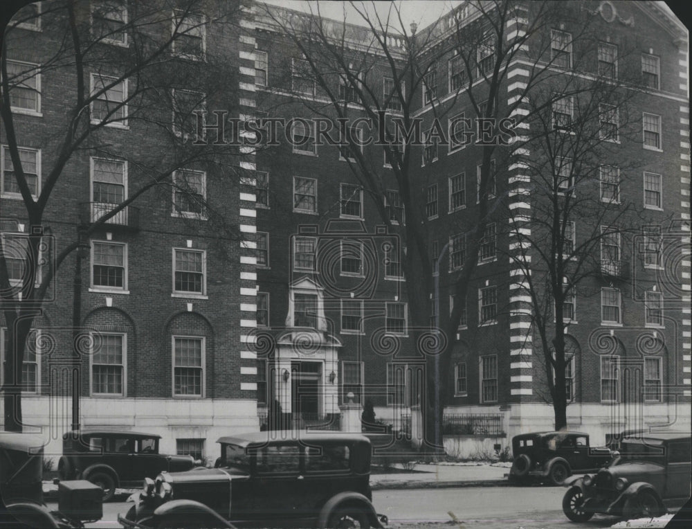 1931 Hospital - Historic Images