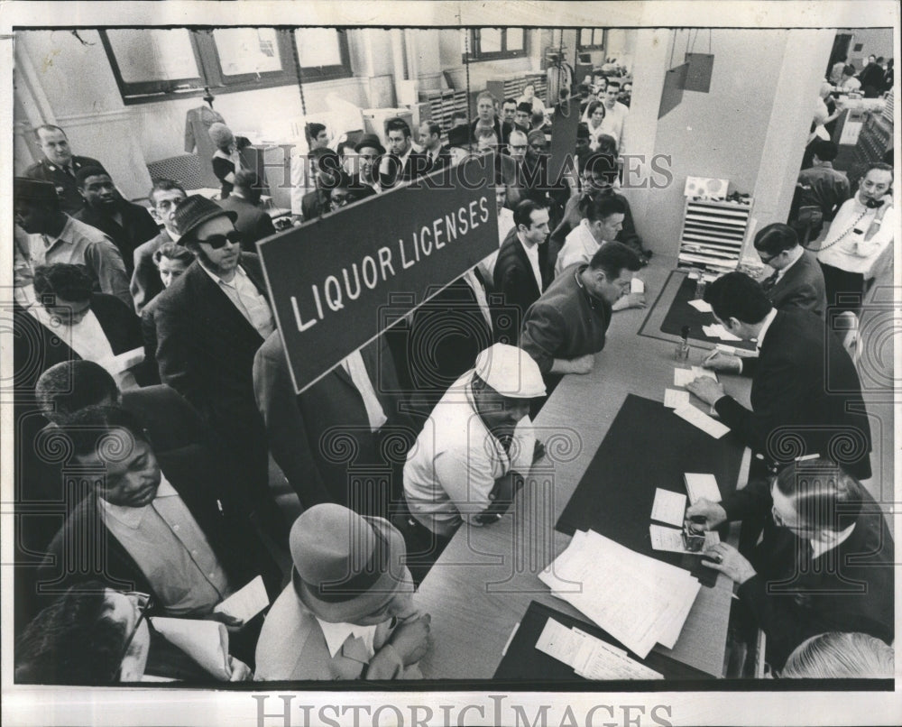 1969 Liquor Licenses City Hall  - Historic Images