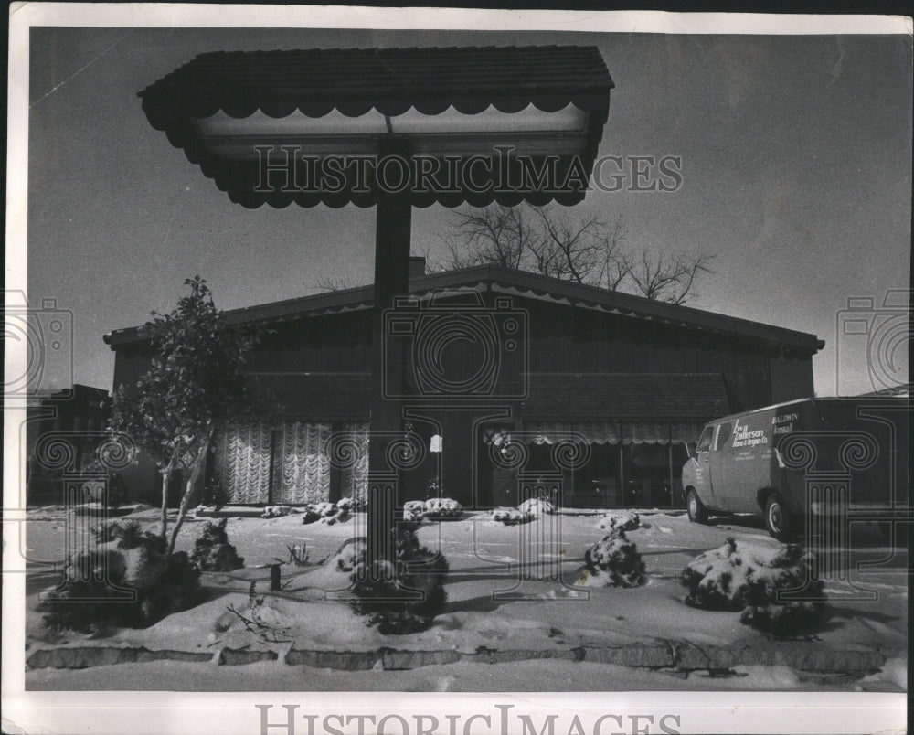 1974 Gas station Gov.Patterson Washhington - Historic Images