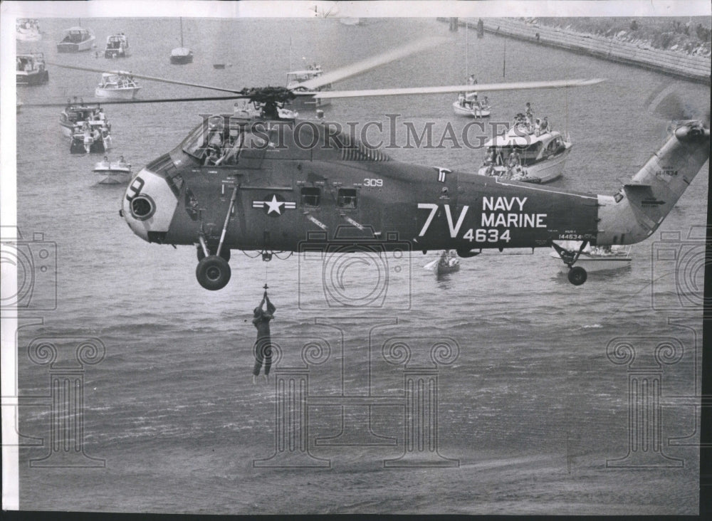 1963 US Navy Air - Historic Images
