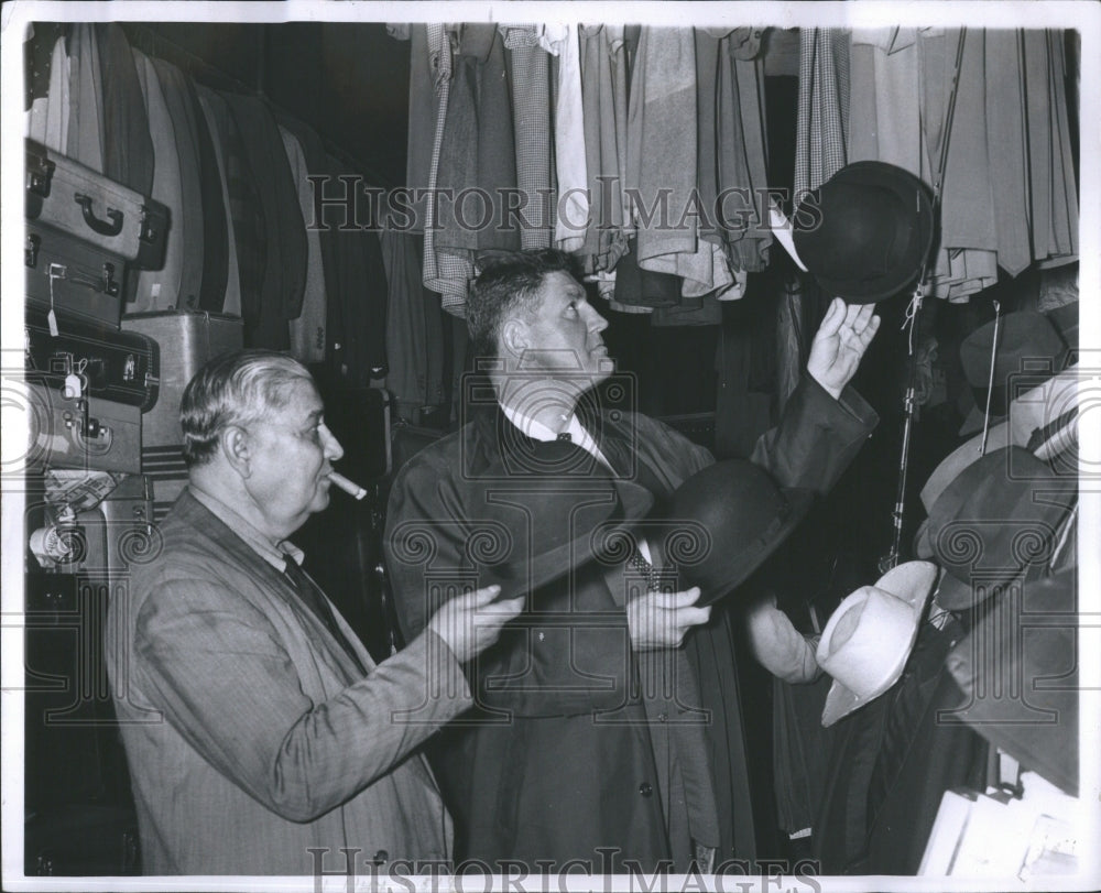 1962 Harry Levine&#39;s Pawnshop - Historic Images