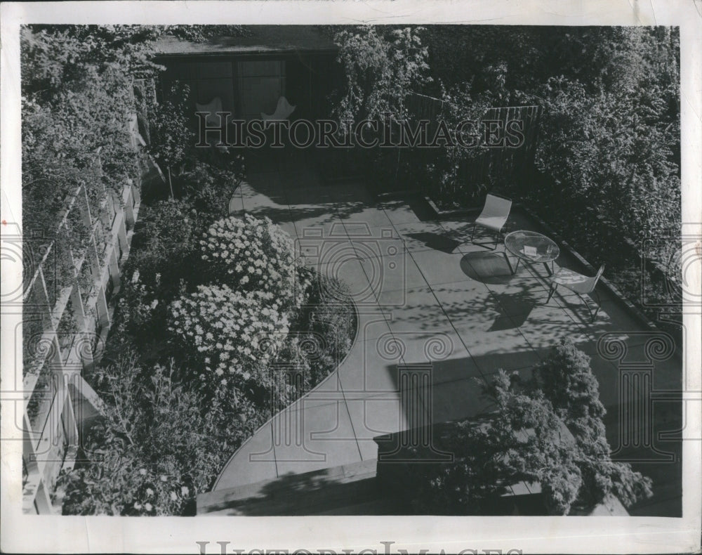 1955 Backyard Patio Sun Garden California - Historic Images