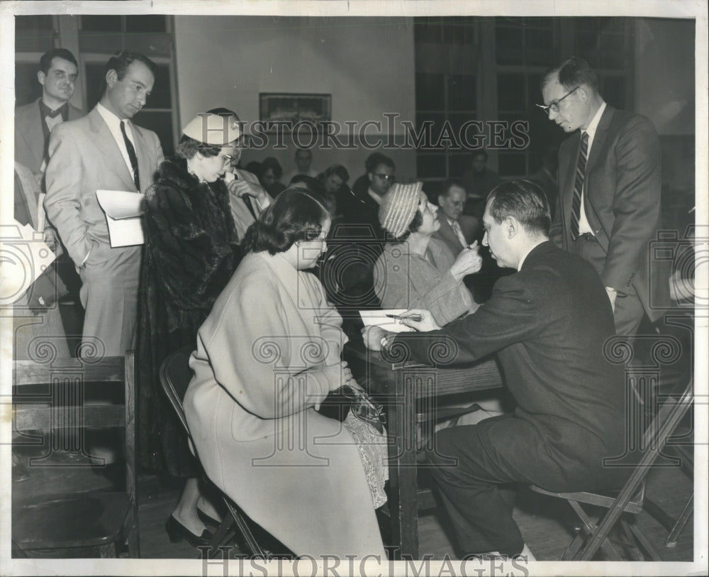 1957 TV College Registration Chicago Jr Col - Historic Images