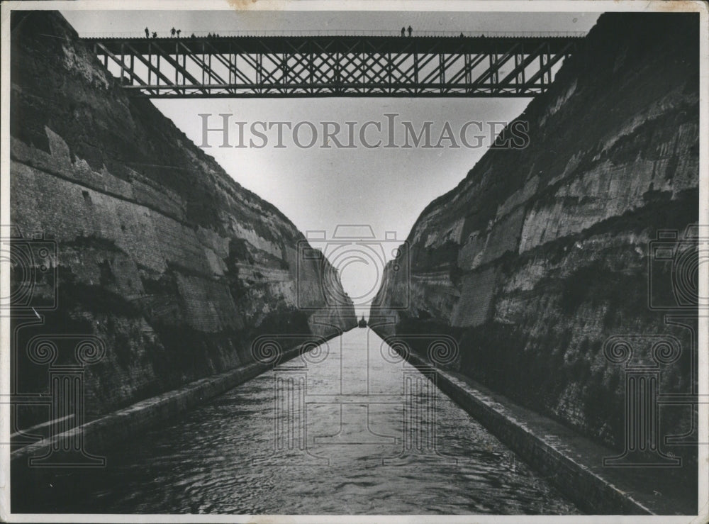 1938 The Corinthian Canal - Historic Images