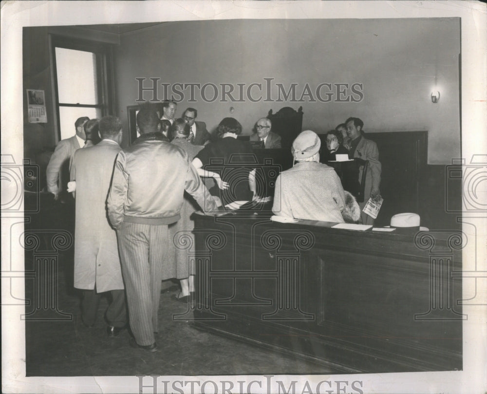 1953 Women Court Judge Irwin Hasten - Historic Images