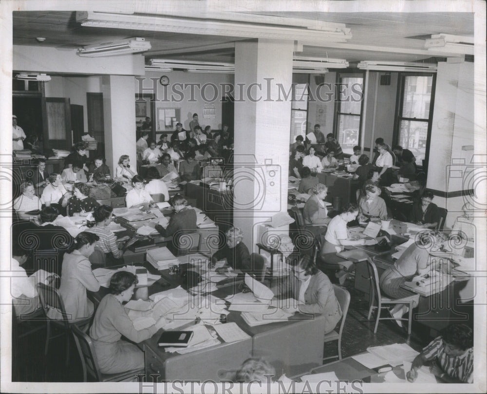 1957 Cook County Family Court Office - Historic Images