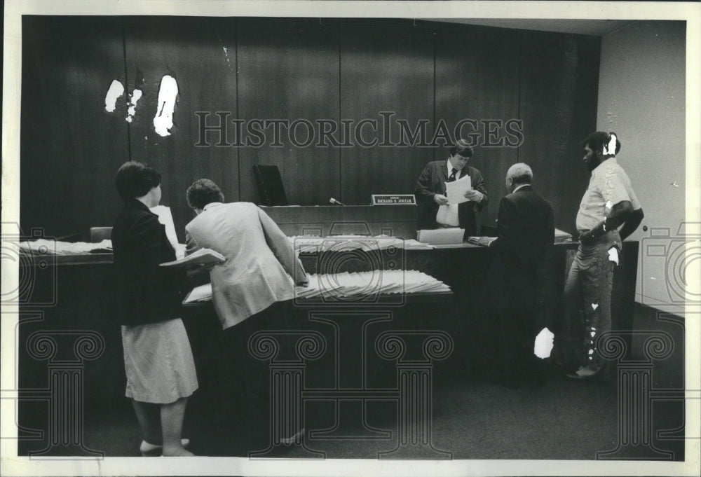 1981 Interior of Busy Housing Courtroom - Historic Images