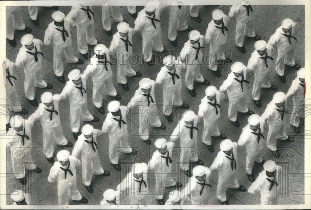 1980 Great Lakes Naval Base Graduation Navy - Historic Images