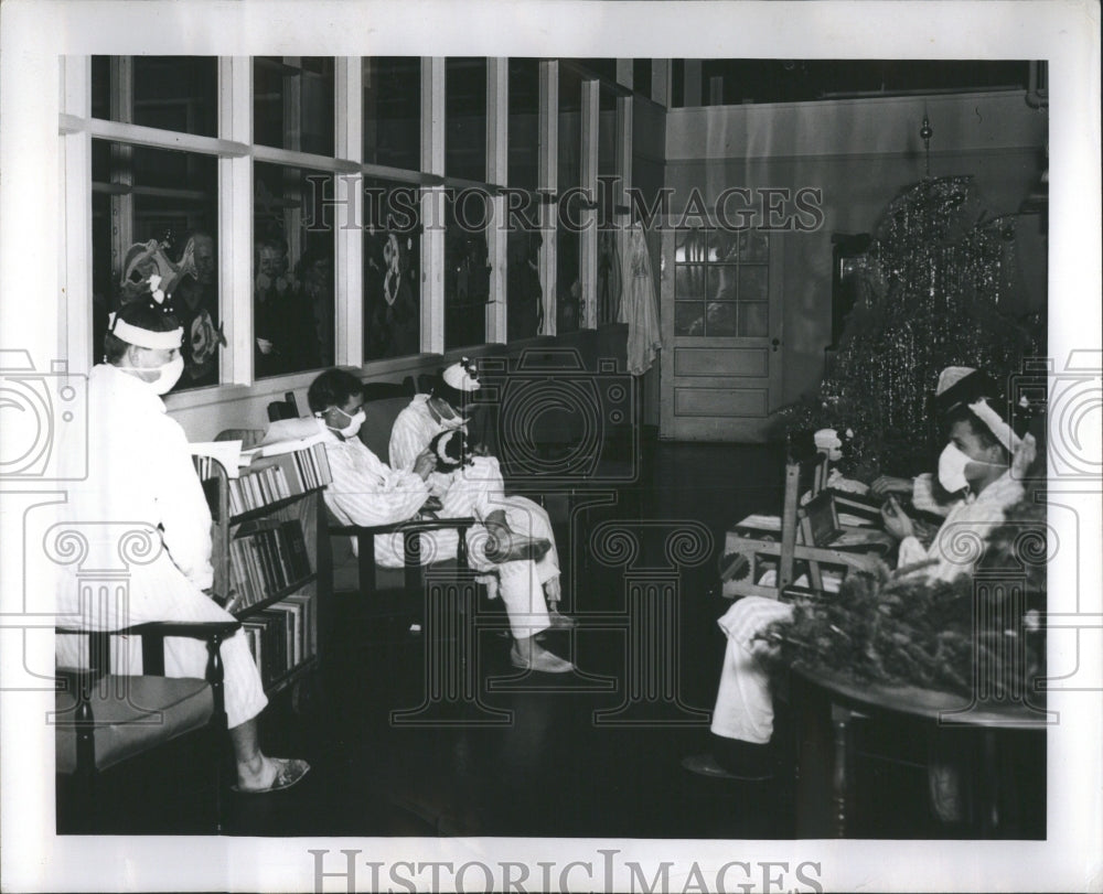 1949 Great Lakes Naval Hospital Decor - Historic Images