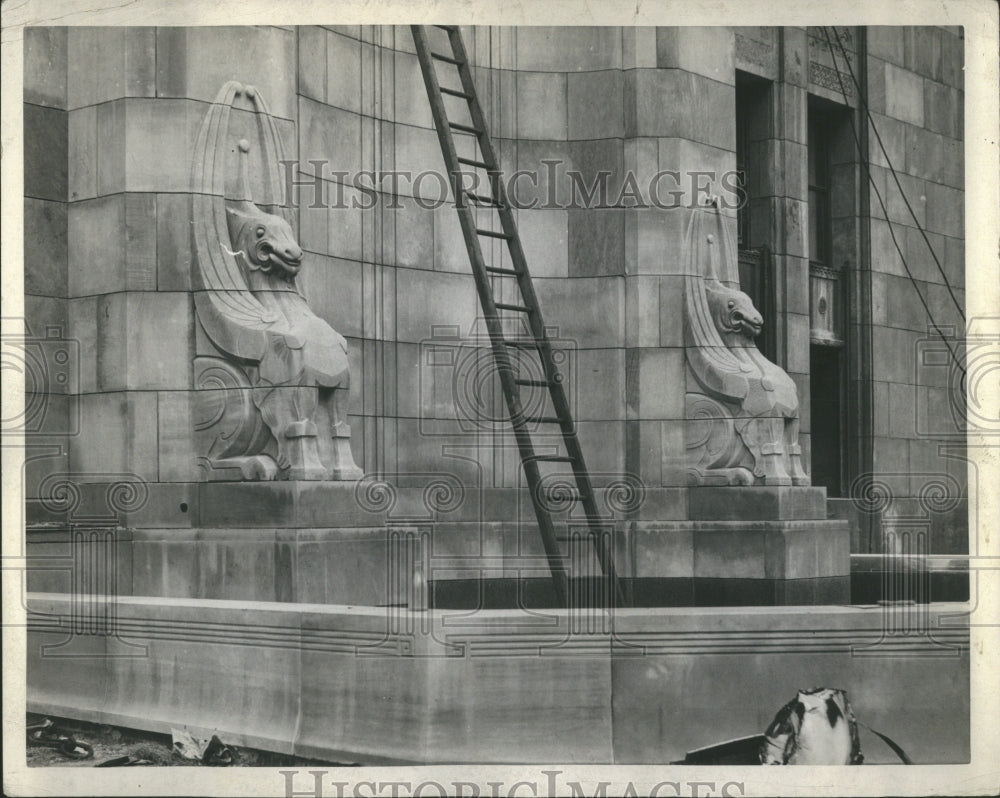 1979 Beautiful Fountain Ladder Water - Historic Images