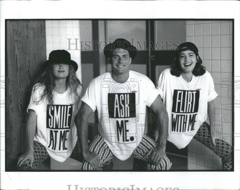 1990 Singles T-Shirts - Historic Images