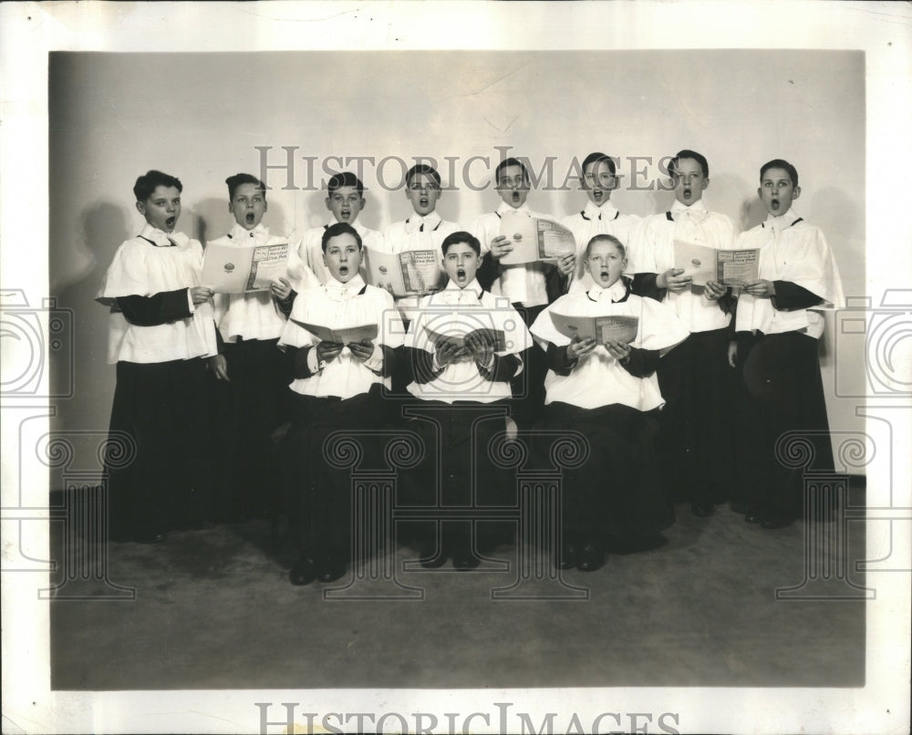 1941 Choir - Historic Images