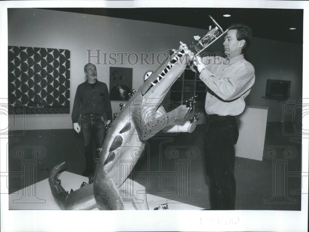 1993 Dan Galemb Steve Skinner Crocodile Art - Historic Images