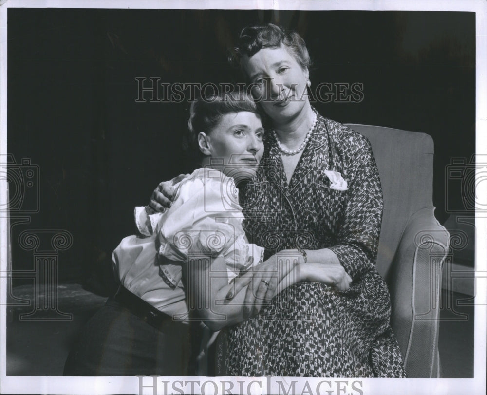 1957 Mrs. Charles H. Strauss Jr. Actress - Historic Images