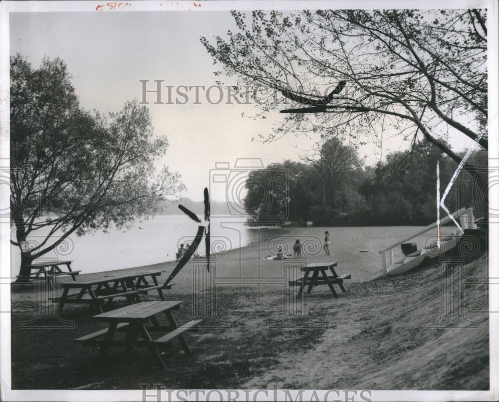1970 Press Photo Langdon Beach Upper Straits Lake Park - Historic Images